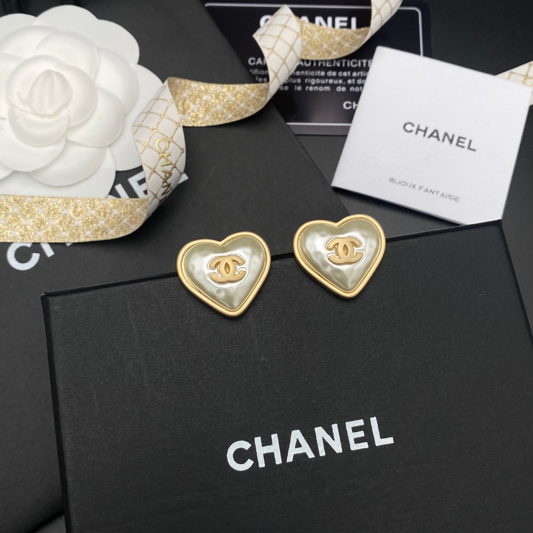 A487  Chanel earring 107887