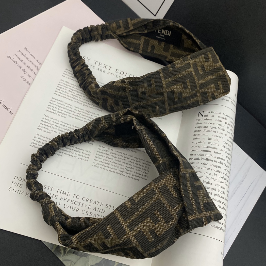 FS7110--Fendi hairband 107888