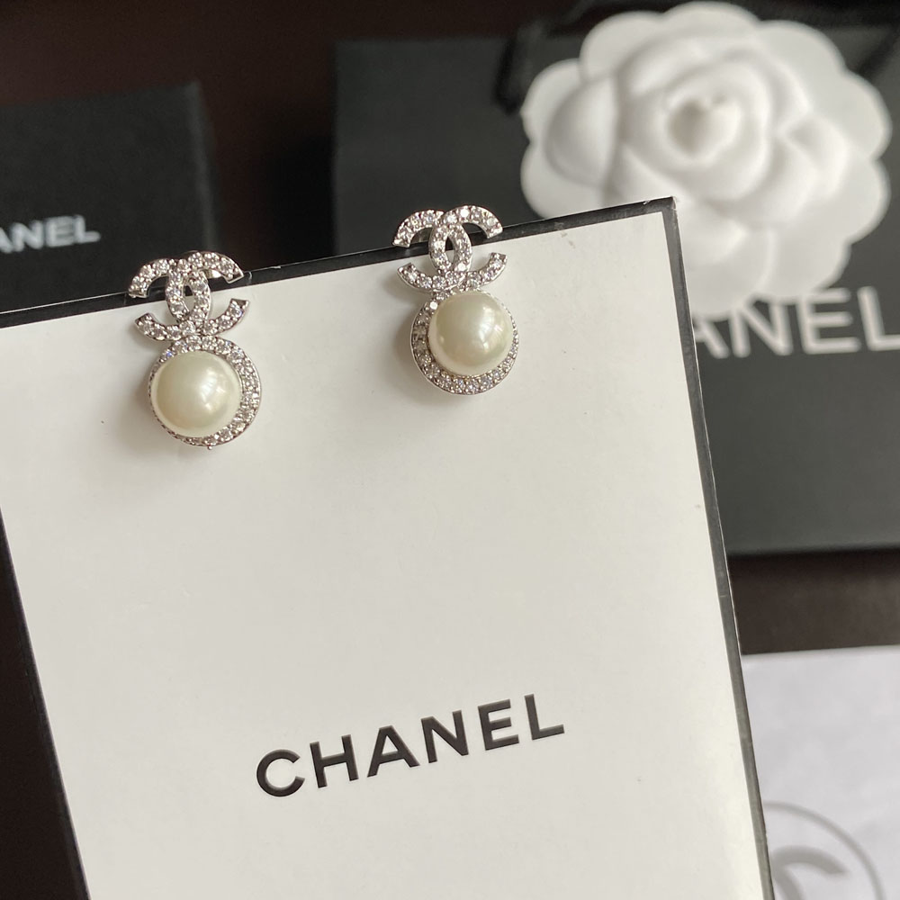 A518  Chanel earring 107891