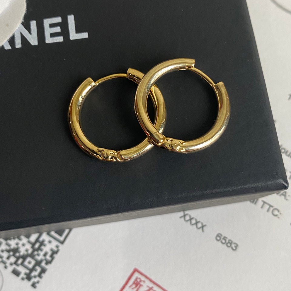 A444 Chanel earring 107915