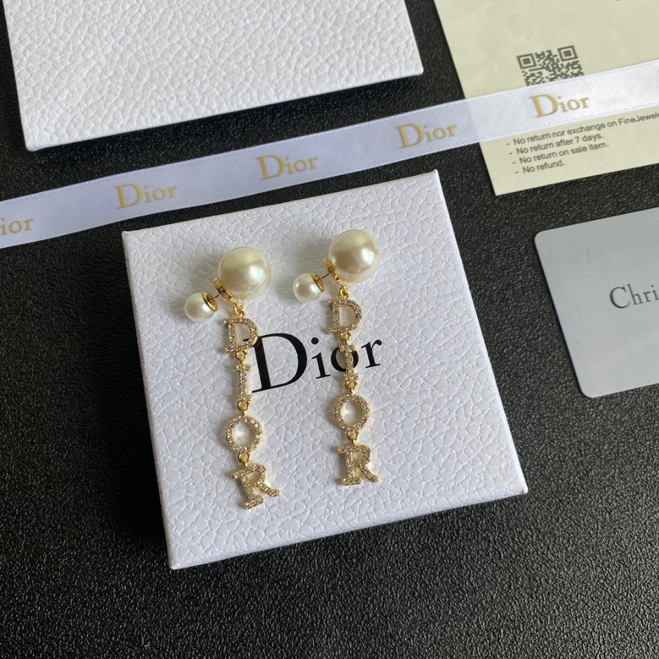 A714 Dior earring 107917