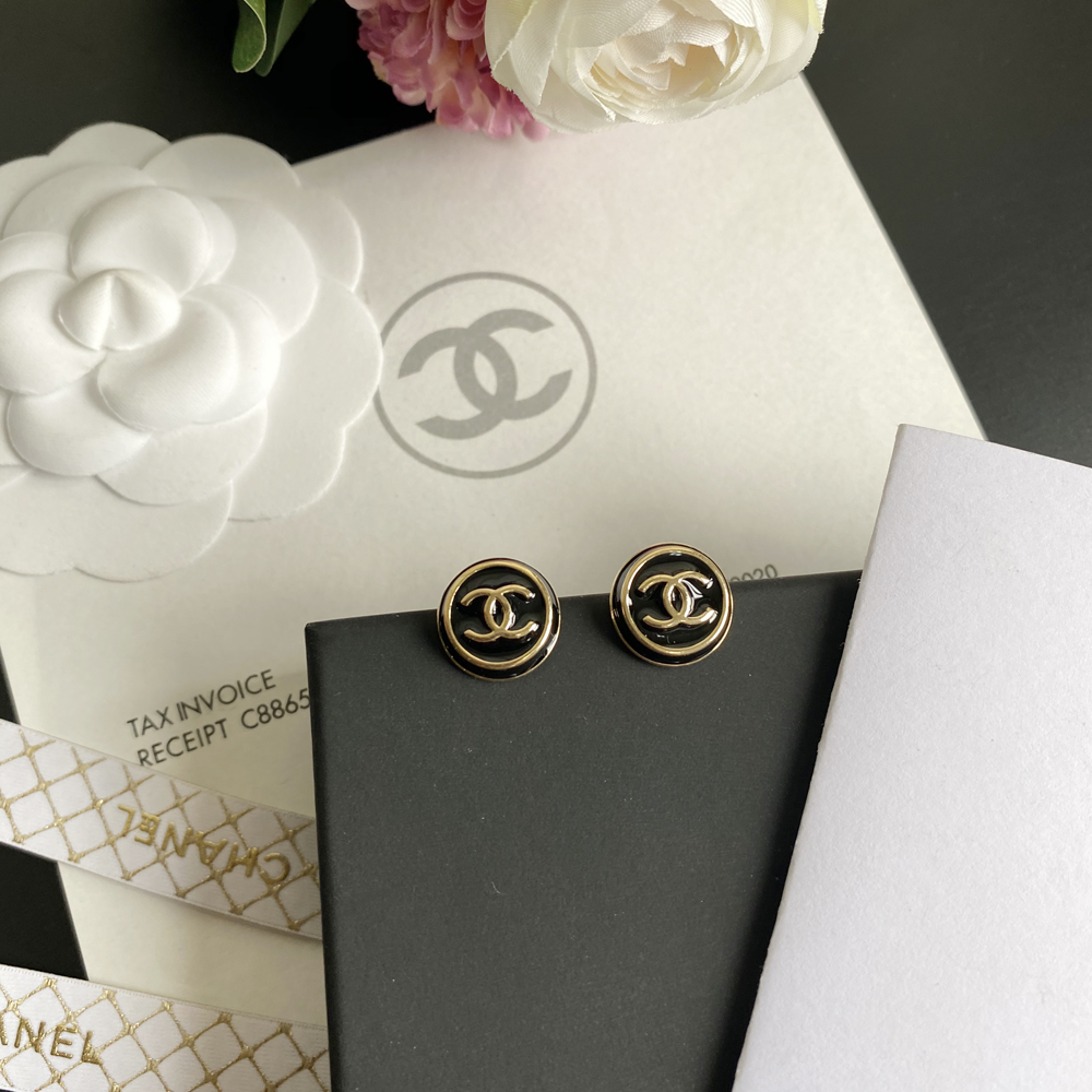A353 Chanel earring 107923