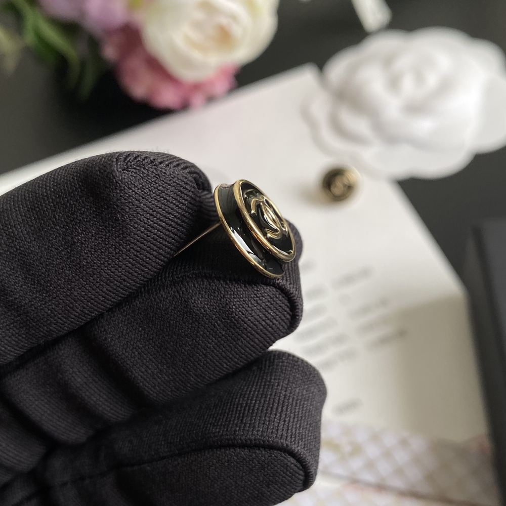 A353 Chanel earring 107923