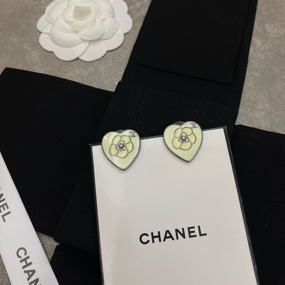 A621 Chanel earring 107931