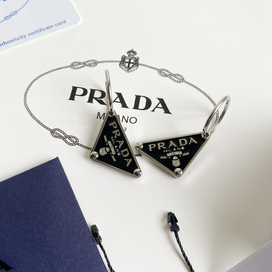 A175 PRADA-earring 107945