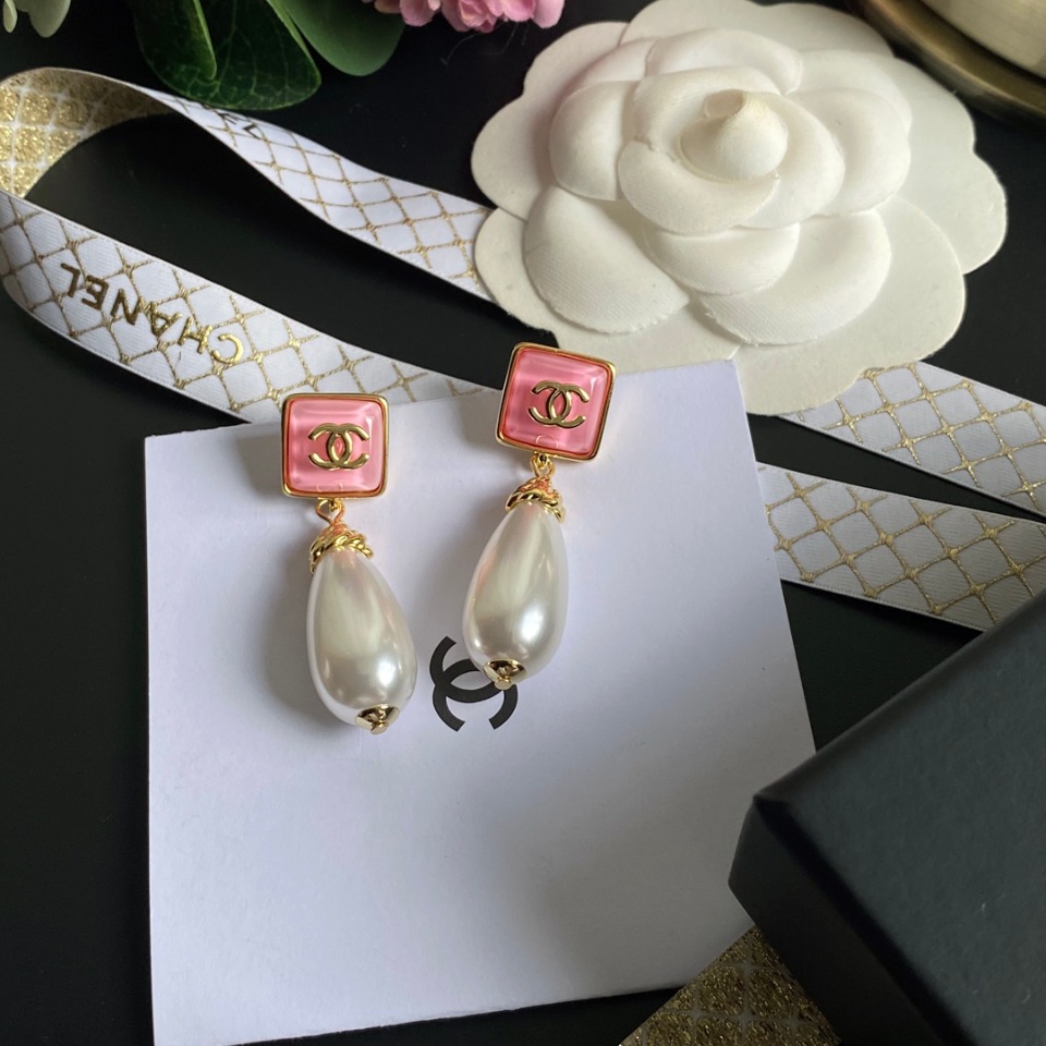 A378 Chanel earring 107964
