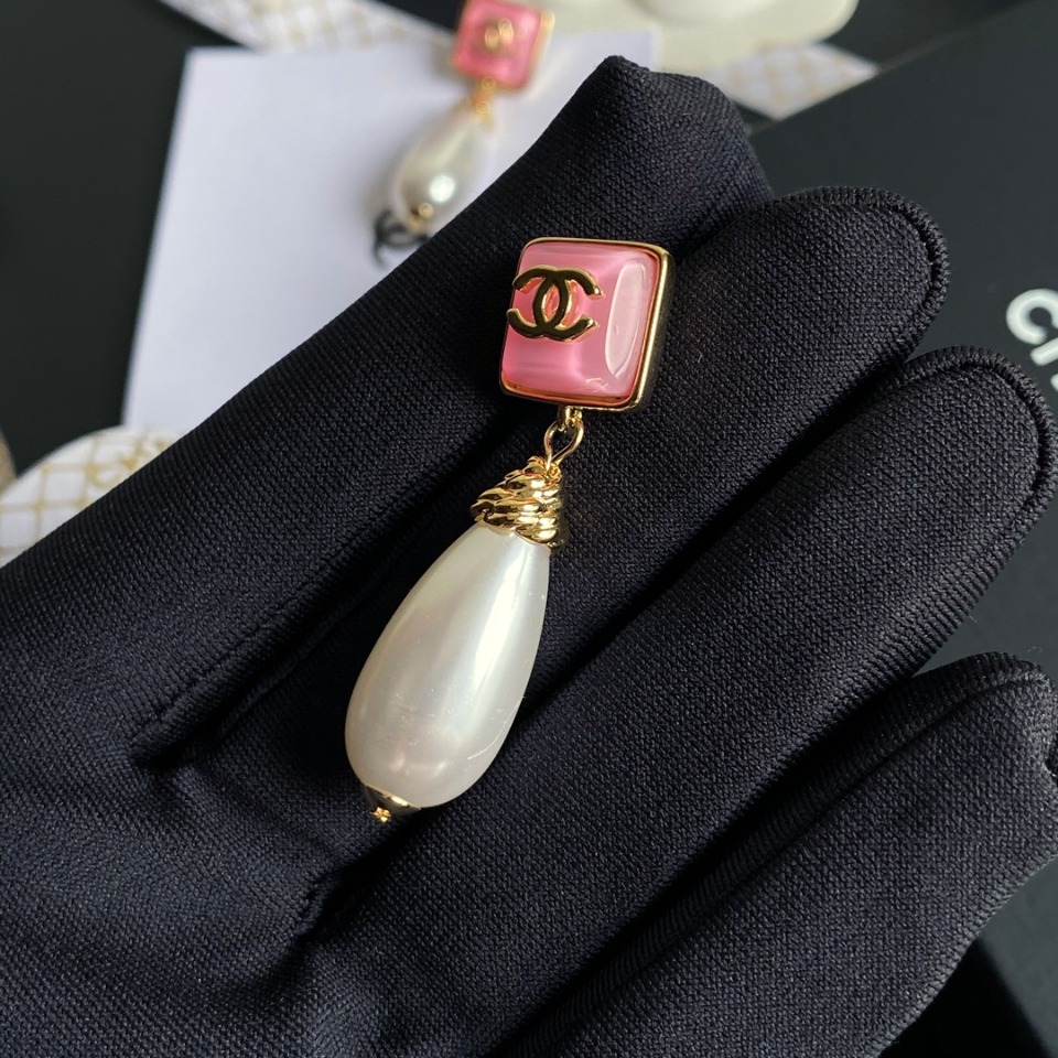A378 Chanel earring 107964