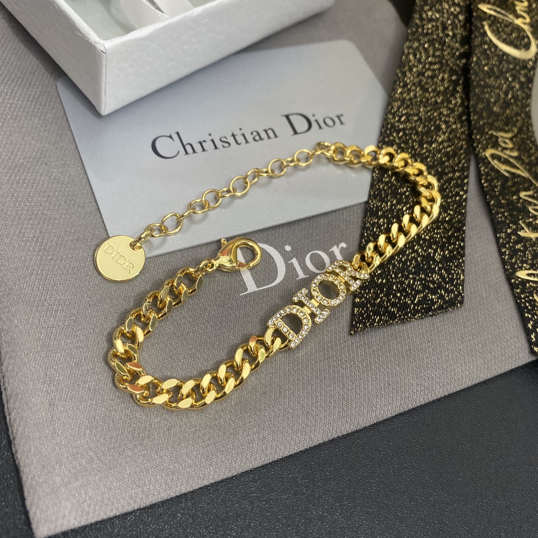 B017 Dior bracelet 107970