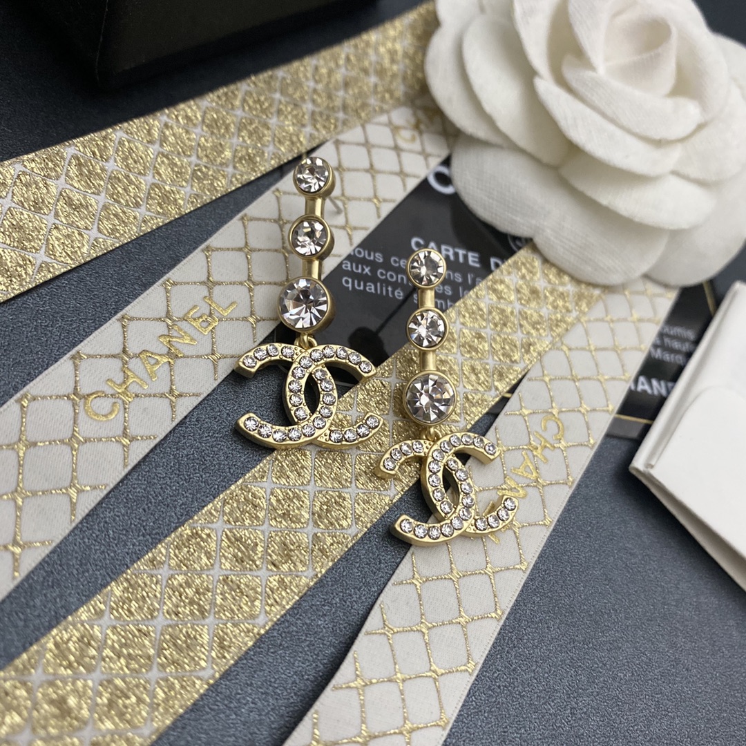 A780 Chanel earring 107980