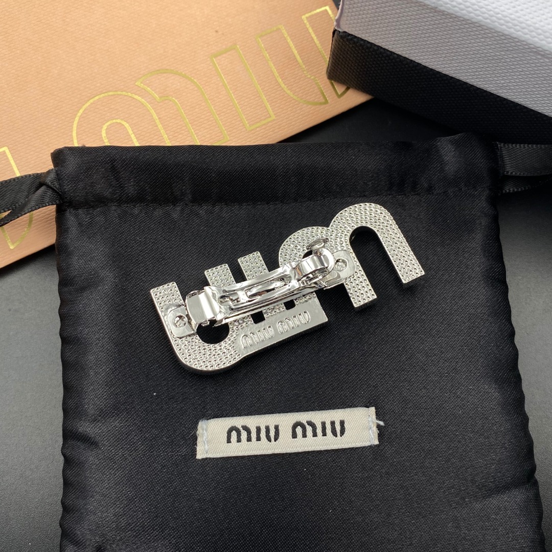 FS7048  MIUMIU hairclip 108011