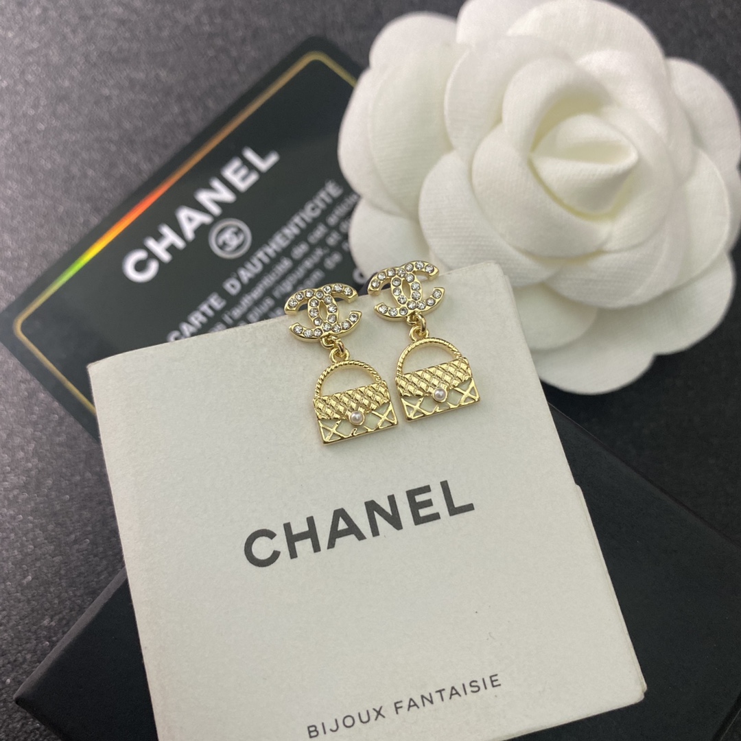 A412 Chanel earring 108026