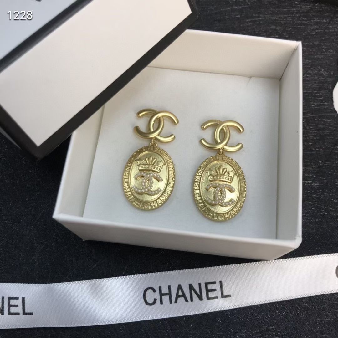 A208 Chanel earring 108035