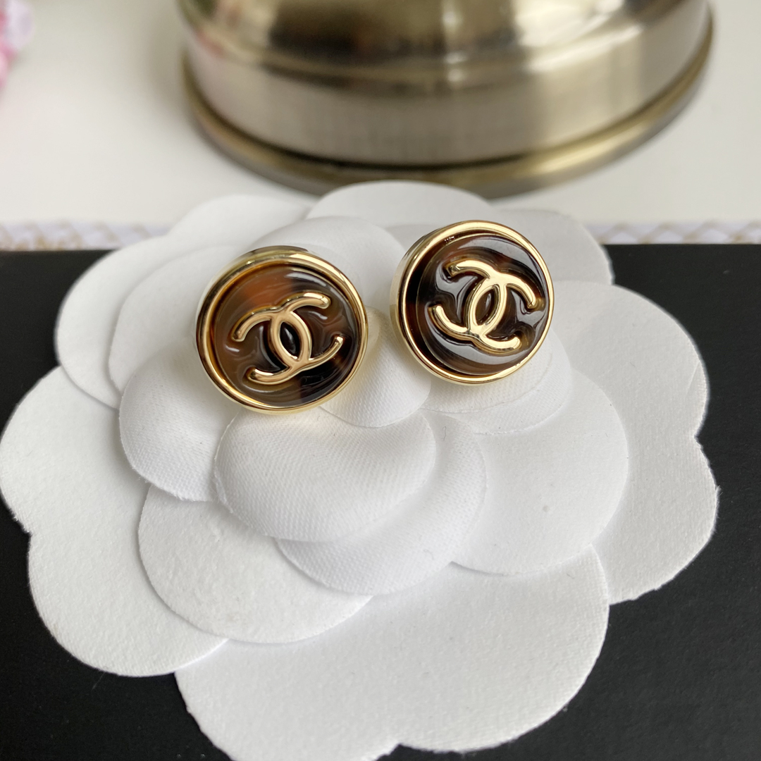 A102 Chanel earring 108070