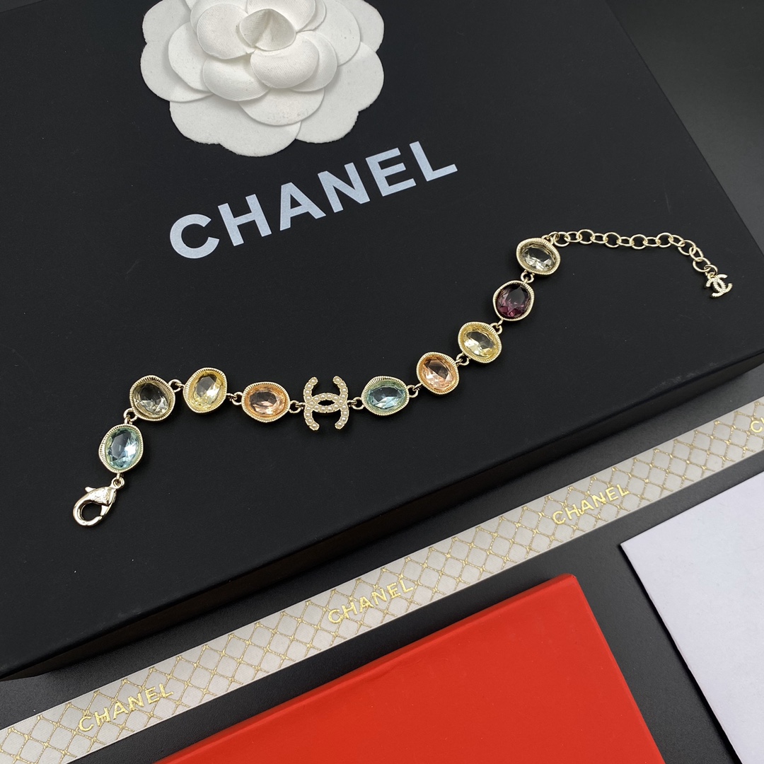 B241 Chanel bracelet 108073