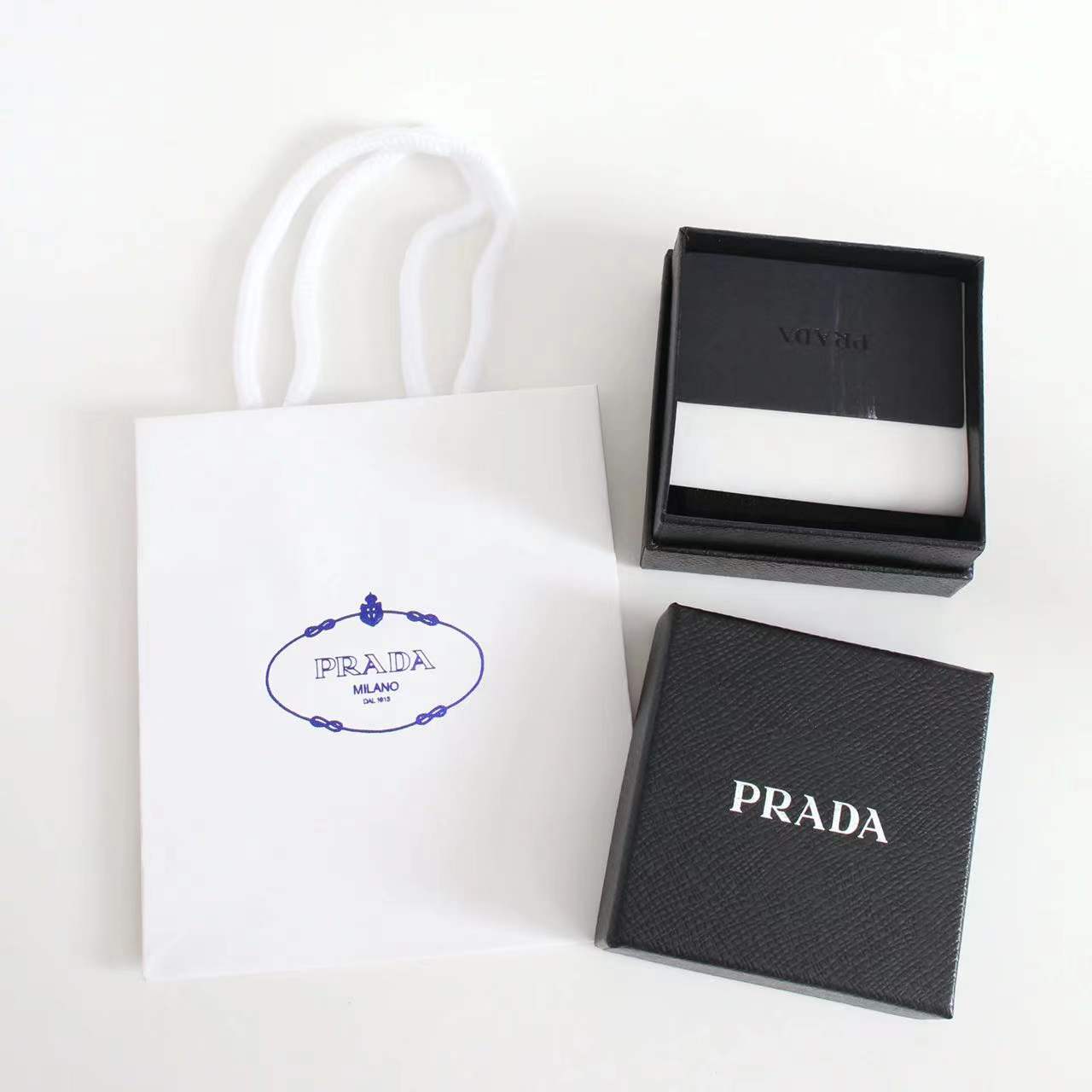 Prada jewelry box 1 set