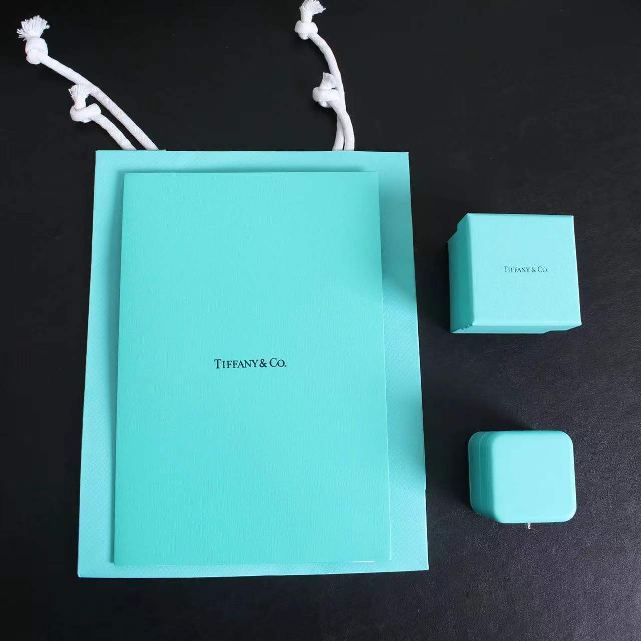 Tiffany ring box 1 set