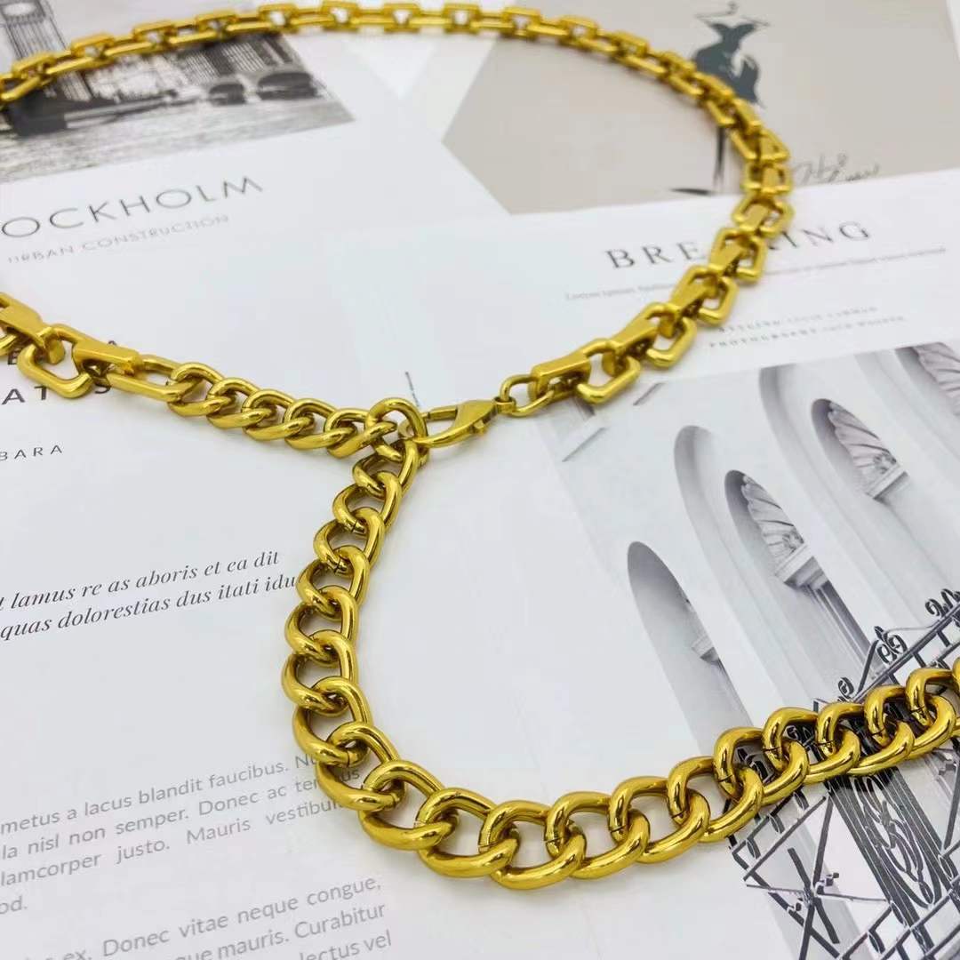 Dior waist chain