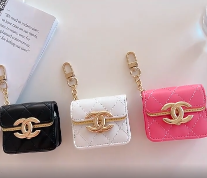 Chanel earphone Case with chain