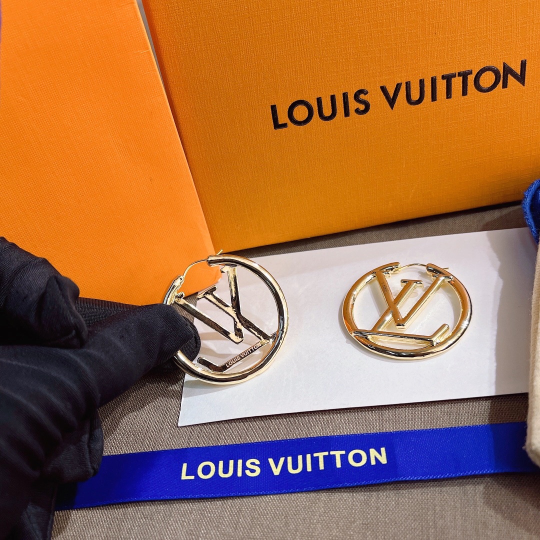 LV Gold hoop earrings for women 108350