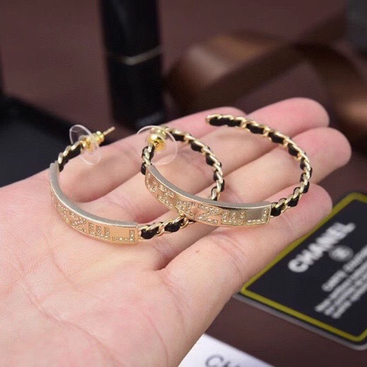 Chanel earring 108361