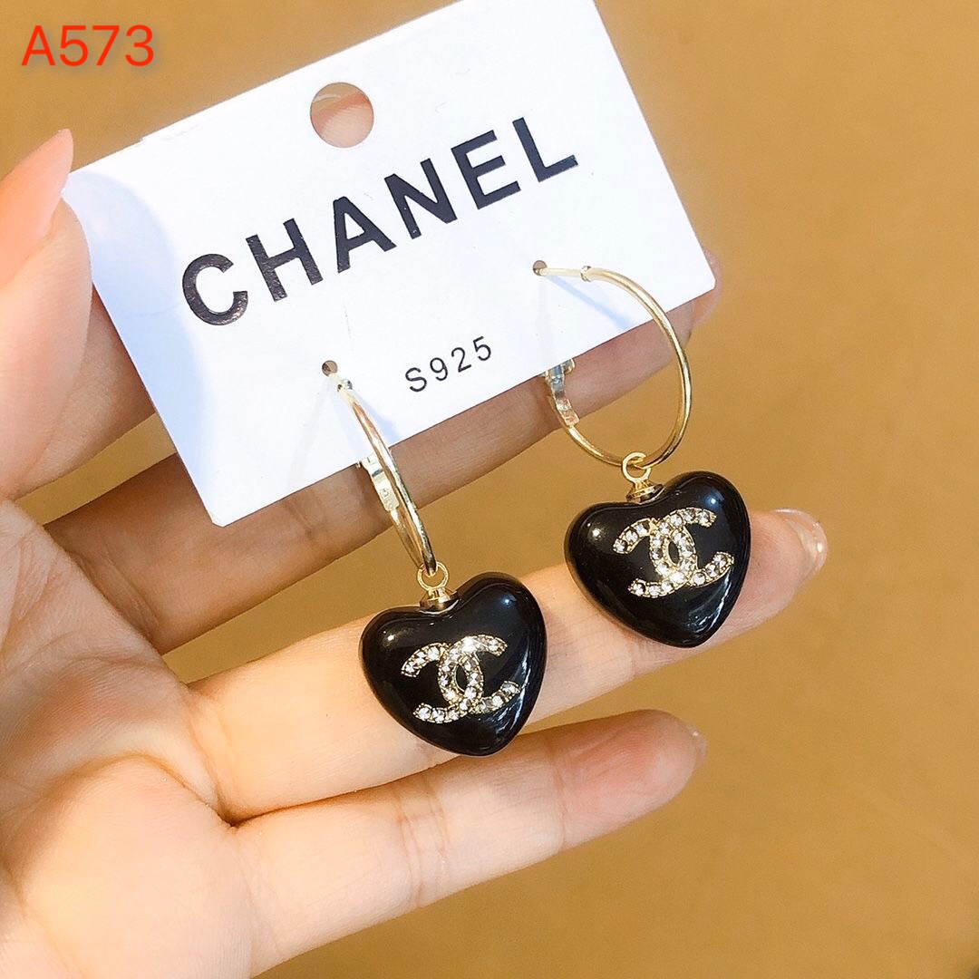 Chanel earring 108364