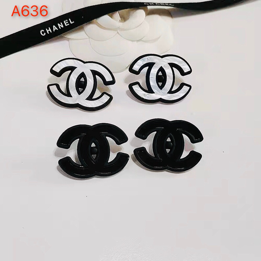 Chanel earring 108371