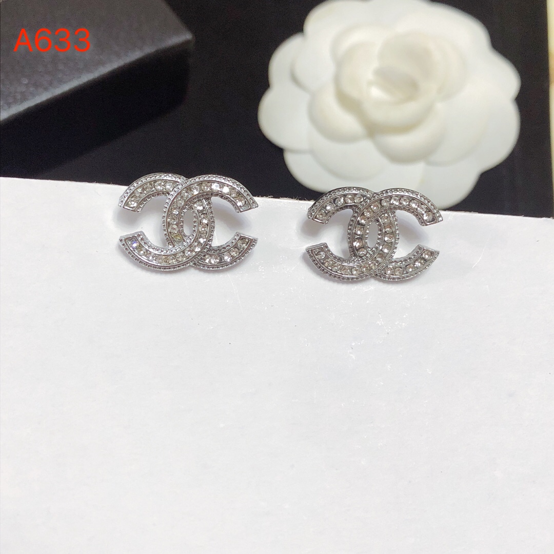 Chanel earring 108374