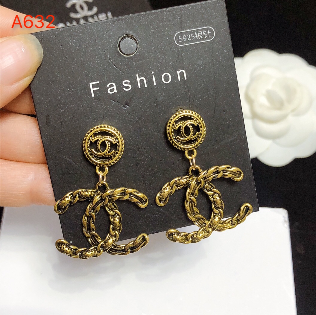 Chanel earring 108375