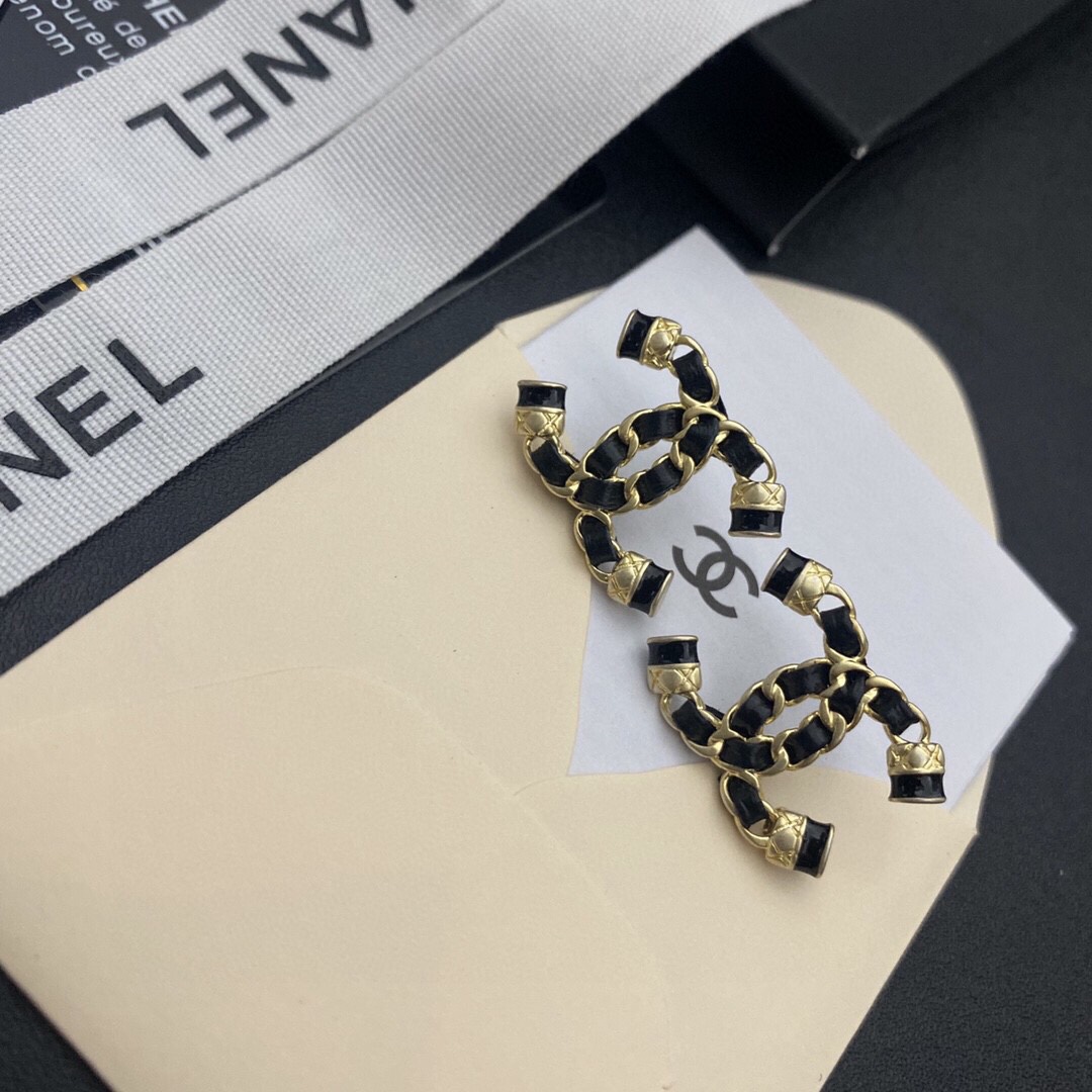 Chanel earring 108376