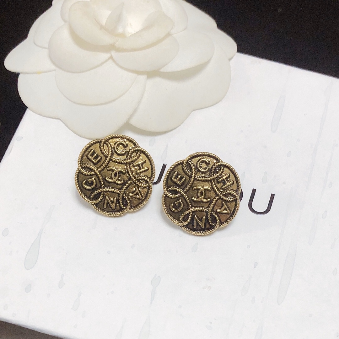 Chanel earring 108377