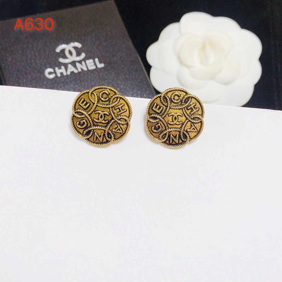 Chanel earring 108377