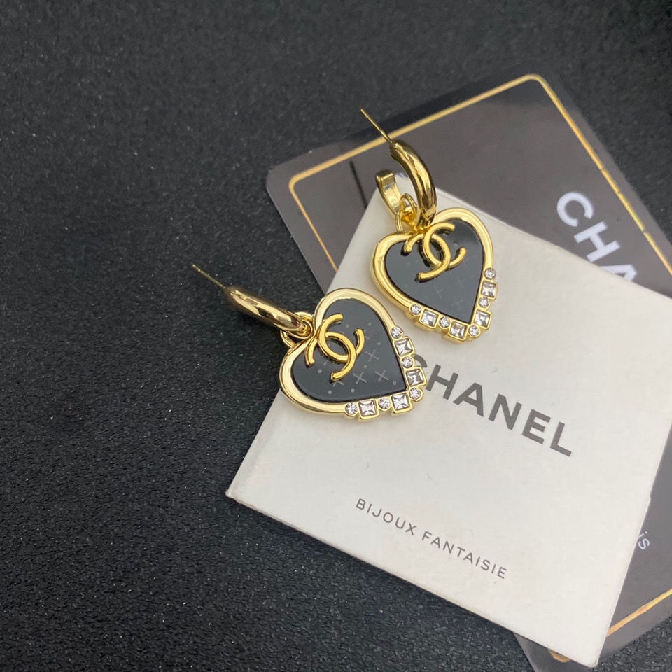 Chanel earring 108381