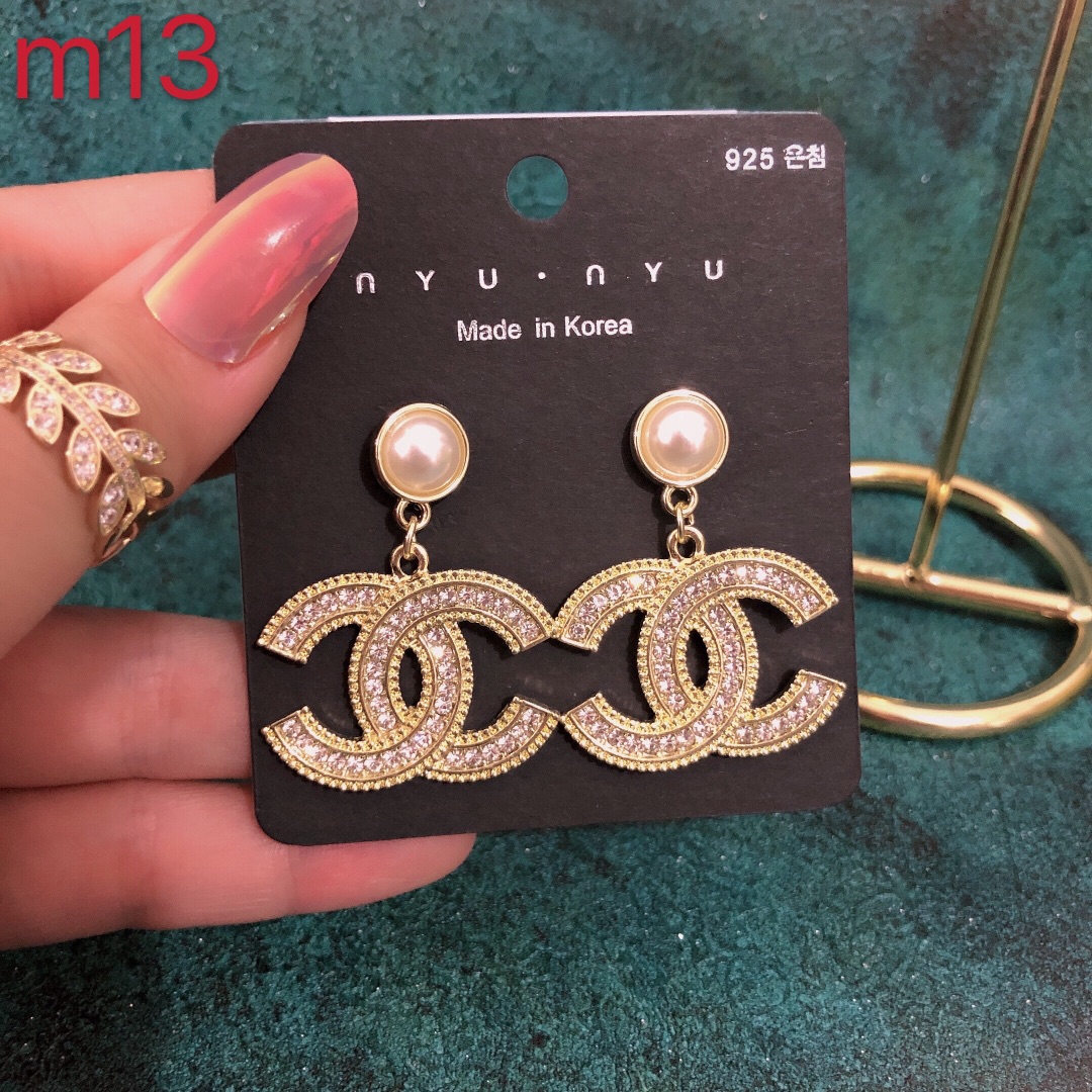 Chanel earring 108438