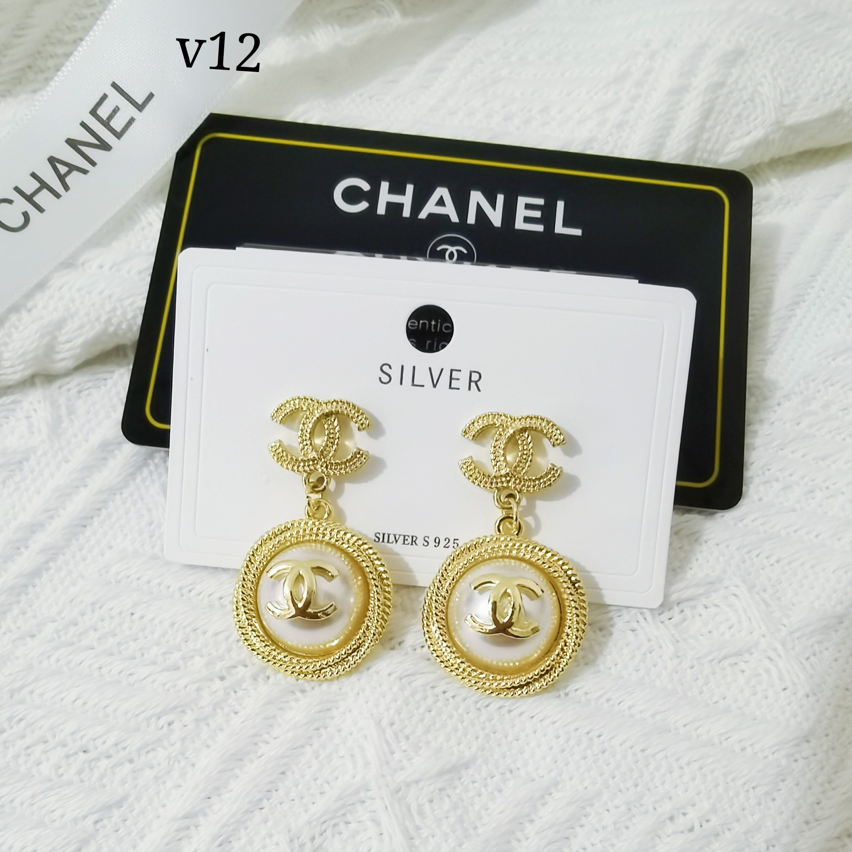 Chanel earring 108450