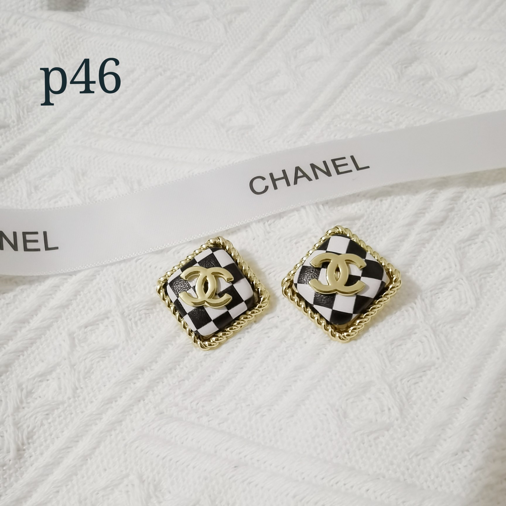 Chanel earring 108451