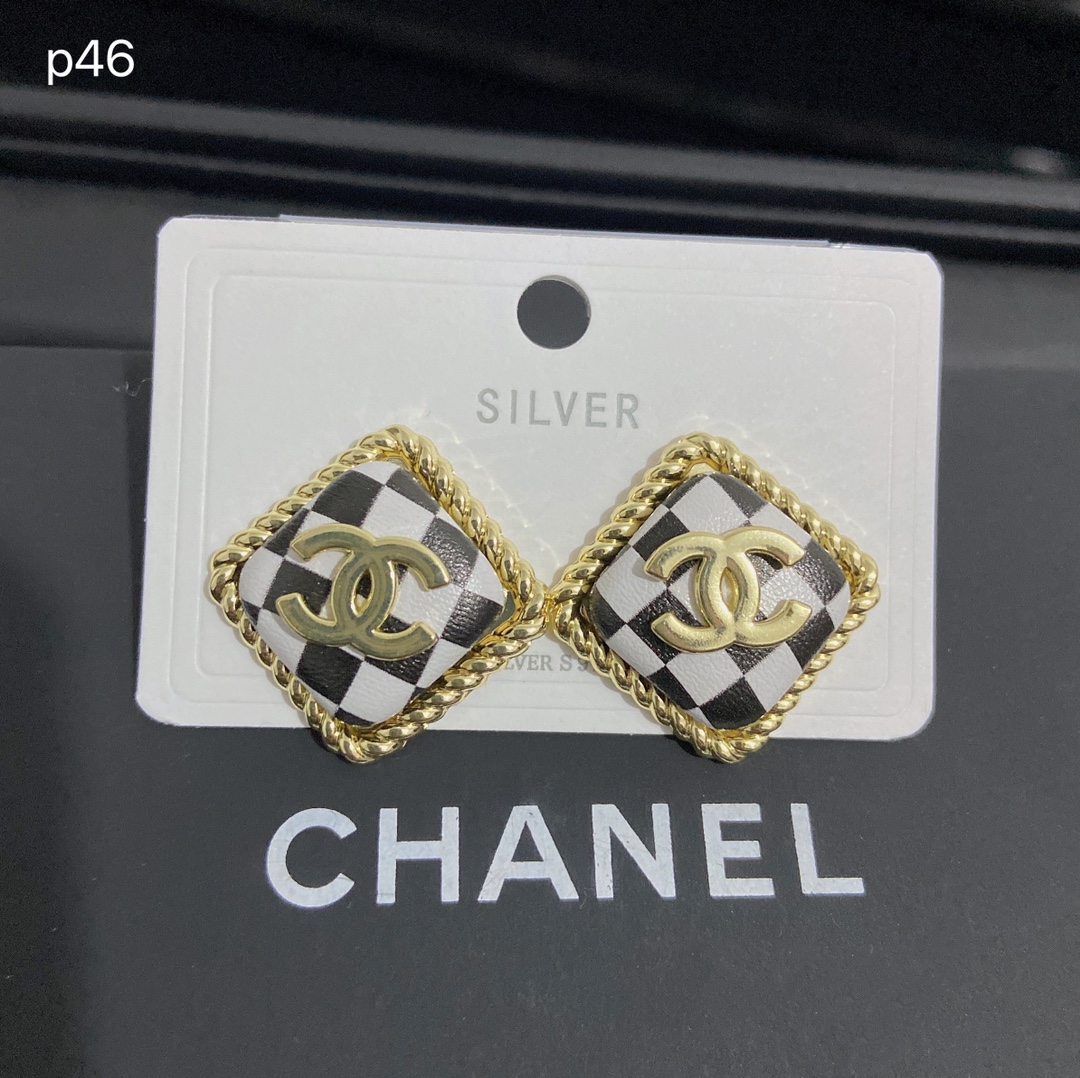 Chanel earring 108451