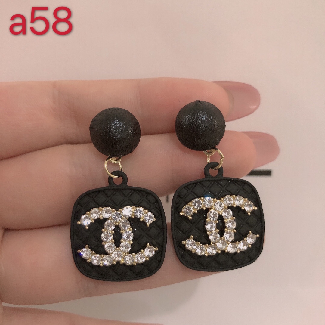 Chanel earring 108459