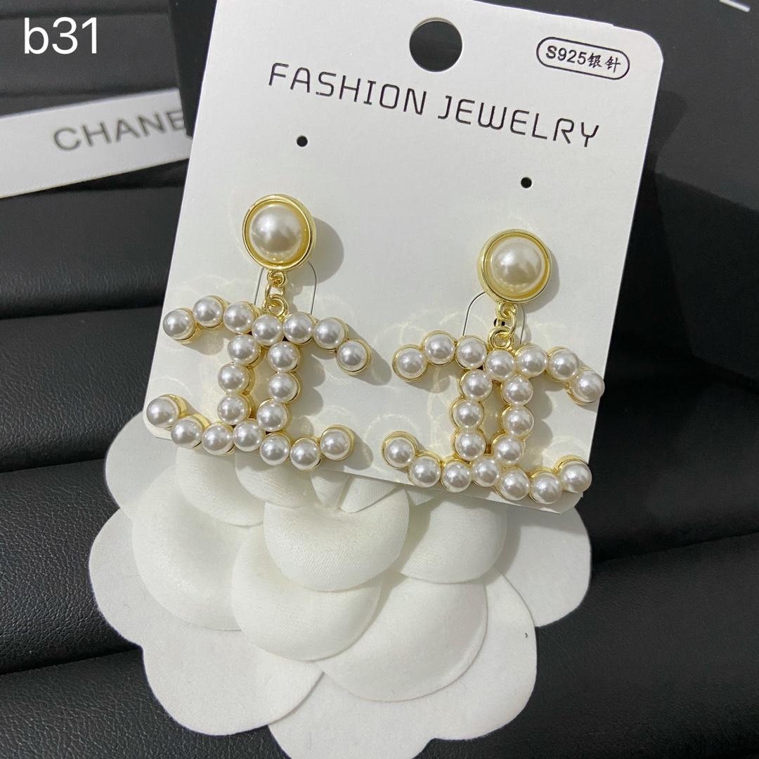 Chanel earring 108460