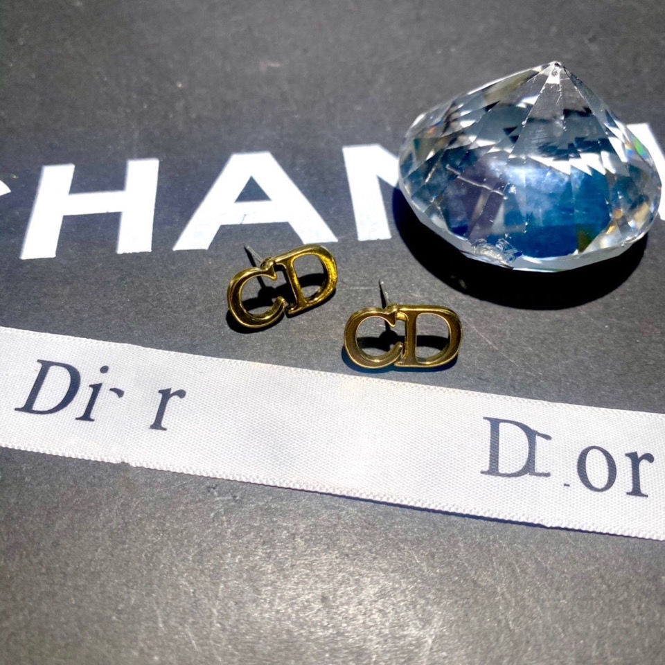 Dior earring 108354