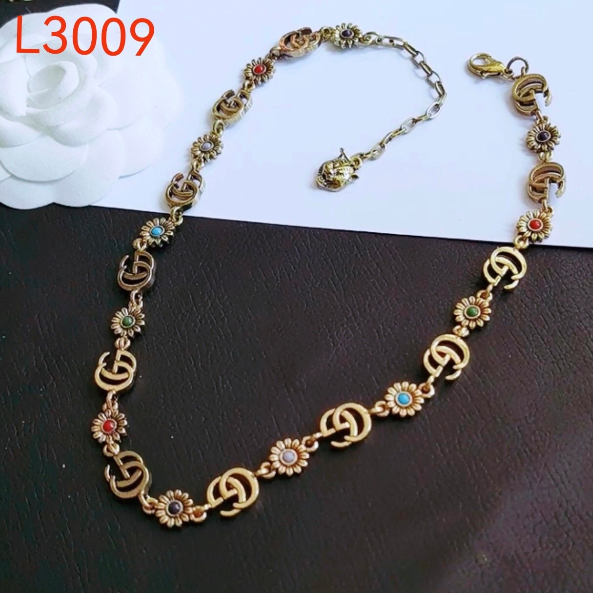 Gucci necklace 108418