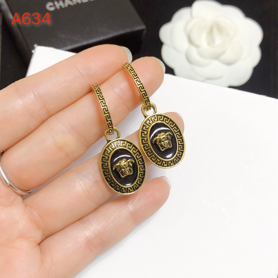 Versace earring 108373