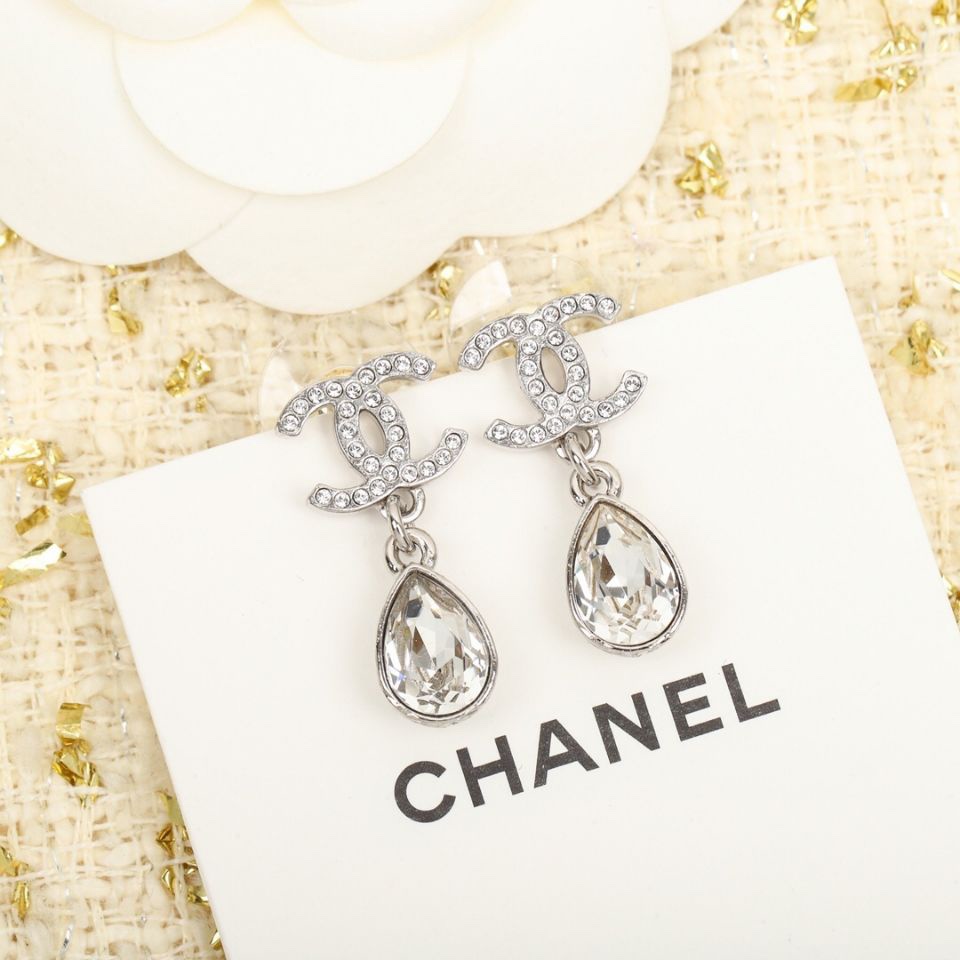 A661 Chanel earring 108309