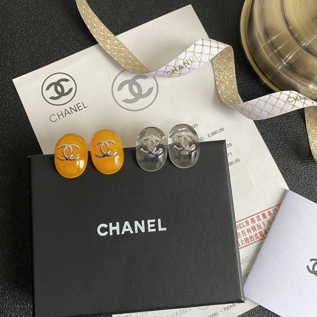 A858(silver) Chanel earring 108541
