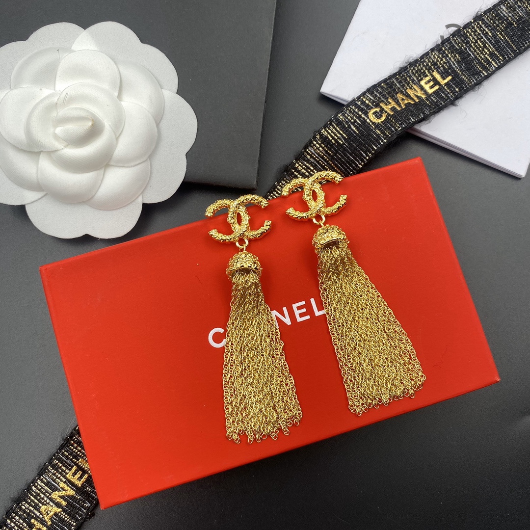 A215 Chanel earring 108545