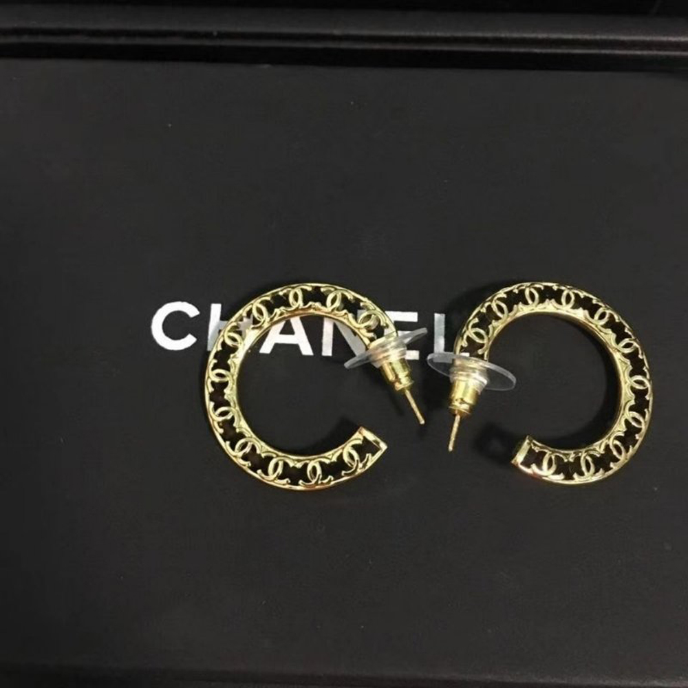 A073 Chanel earring 104554