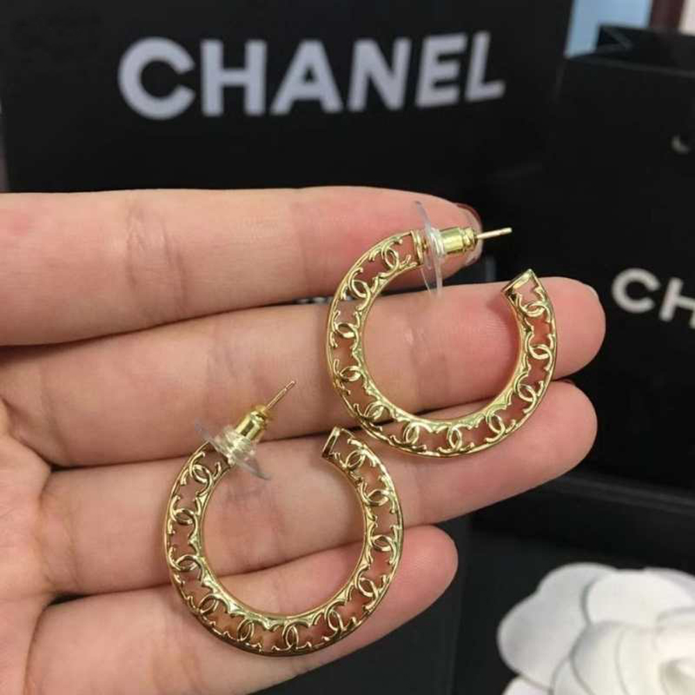 A073 Chanel earring 104554
