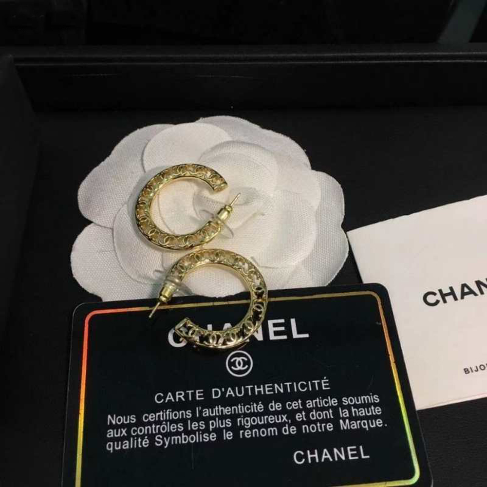 A073 Chanel earring 104554