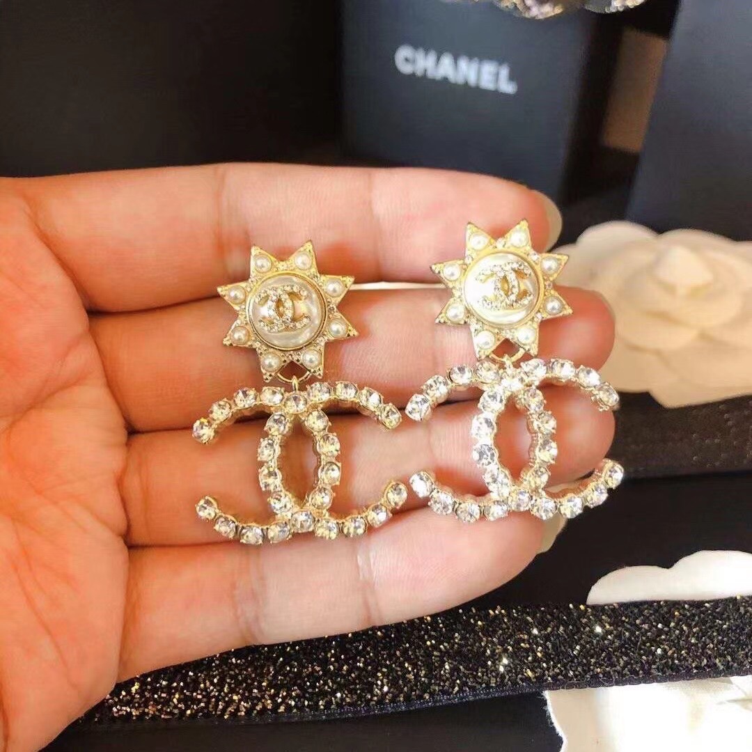 A282 Chanel earring 108598
