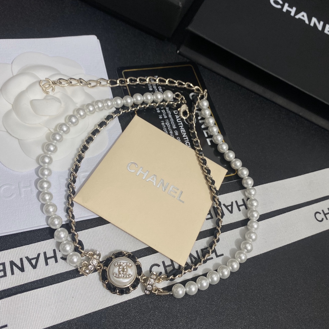 B085  Chanel choker necklace 108341