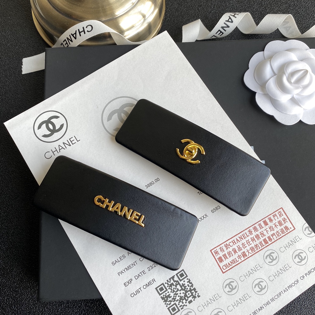 Chanel hairclip 108290